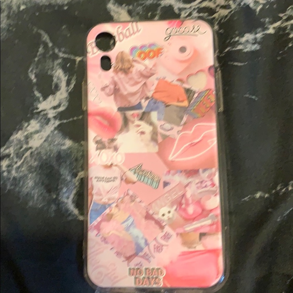 A no bad days cell phone case for an Xr